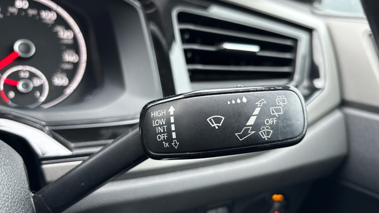 Volkswagen Polo 1.0 SE 5dr Petrol Hatchback